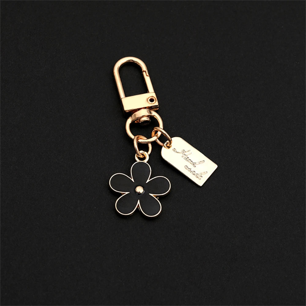 New Colord Enamel Cherry Blossom Keychains Ins Sweet Flower Keyring for Women Car Bag Pendant DIY Handmade Jewelry Gift