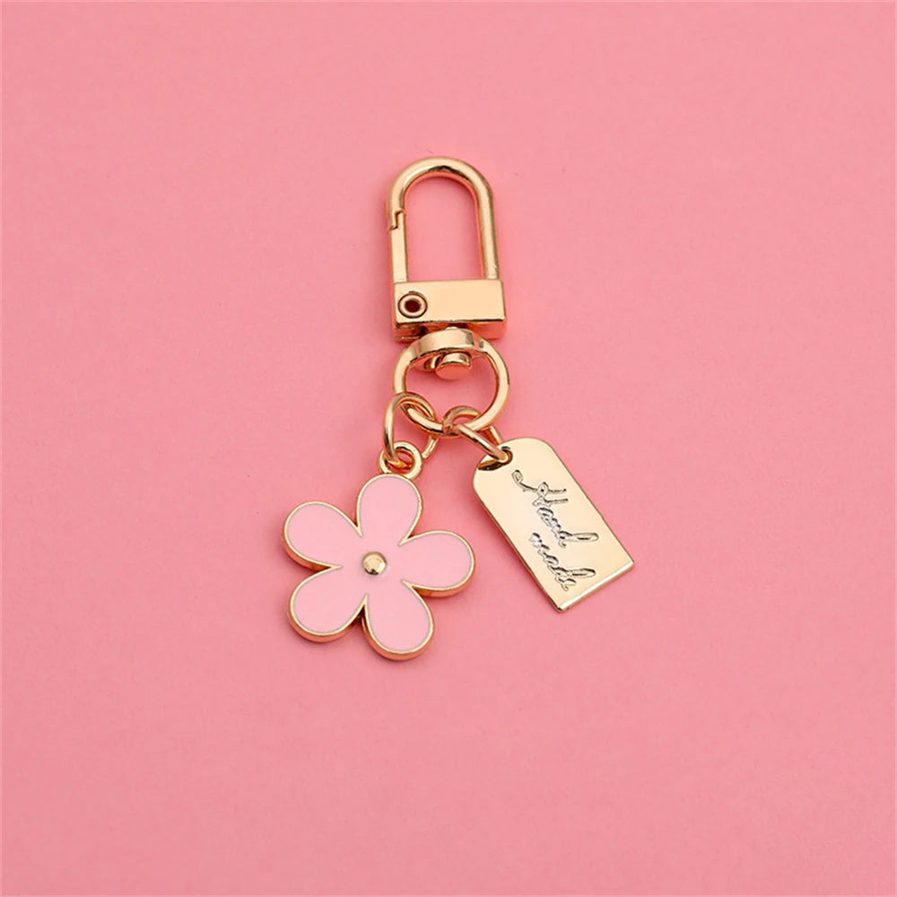 New Colord Enamel Cherry Blossom Keychains Ins Sweet Flower Keyring for Women Car Bag Pendant DIY Handmade Jewelry Gift
